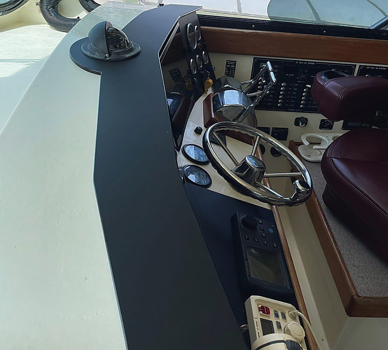 Electronics & Custom Dash Panels: a job by Evolution Marine Electronics