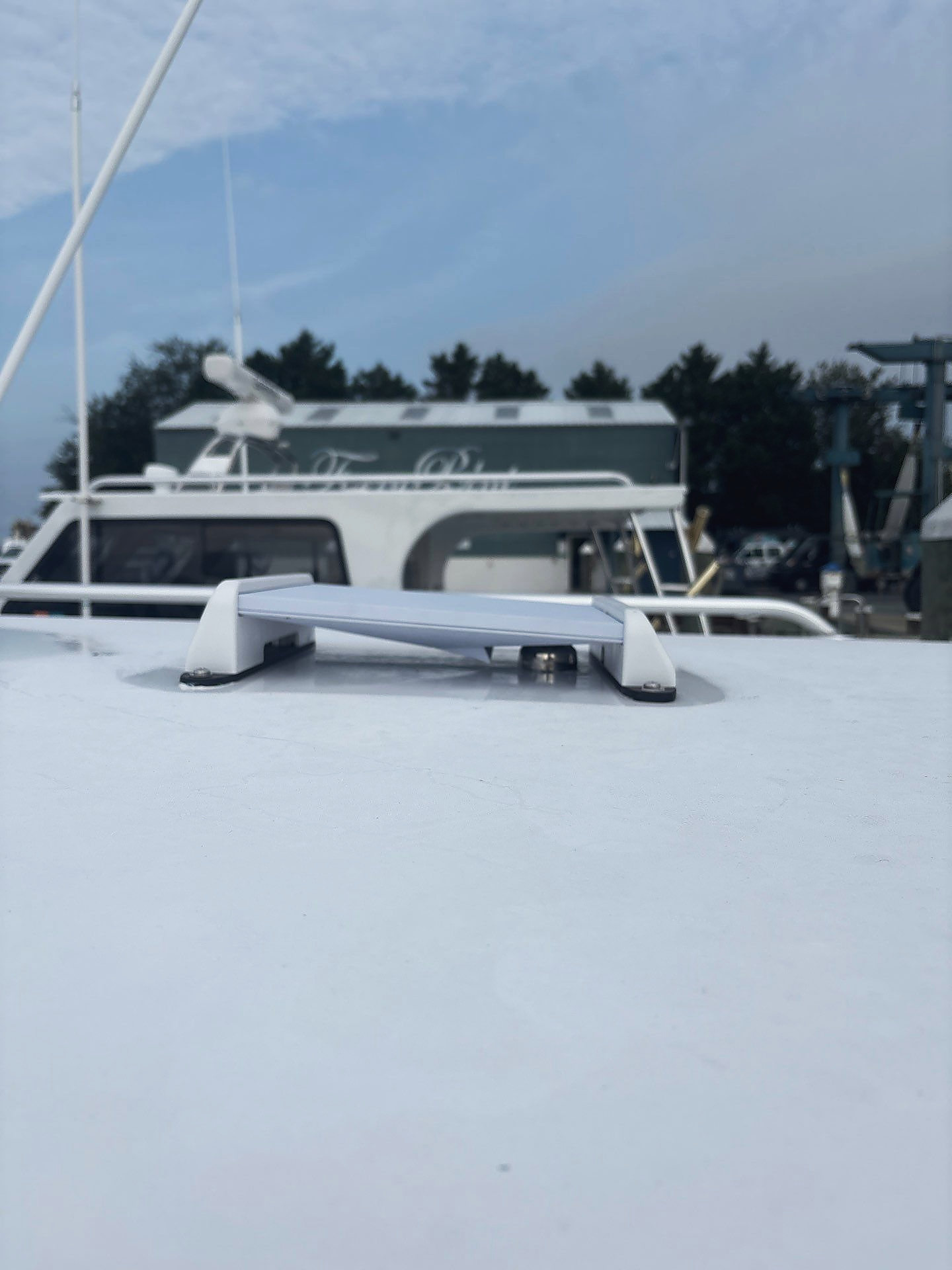 Starlink: a job by Evolution Marine Electronics