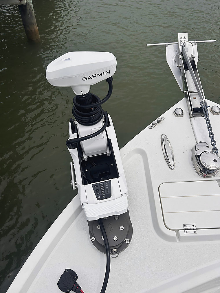 Trolling Motors: a job by Evolution Marine Electronics