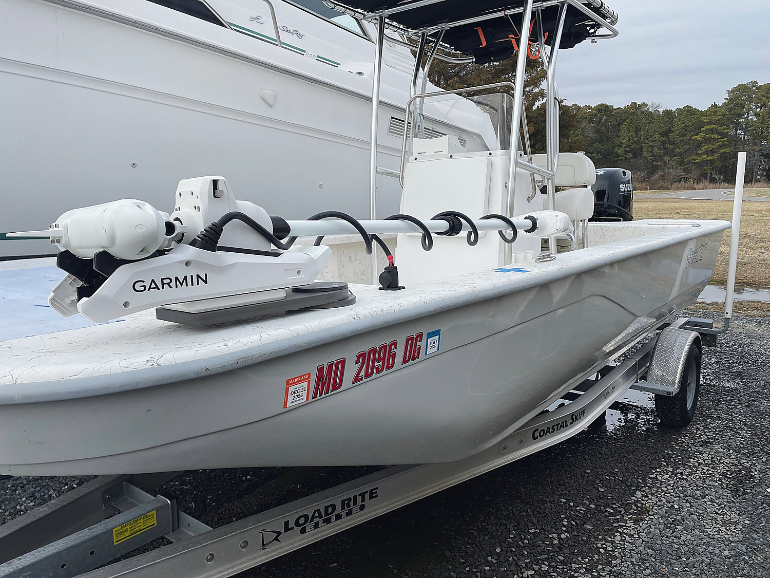 Trolling Motors: a job by Evolution Marine Electronics
