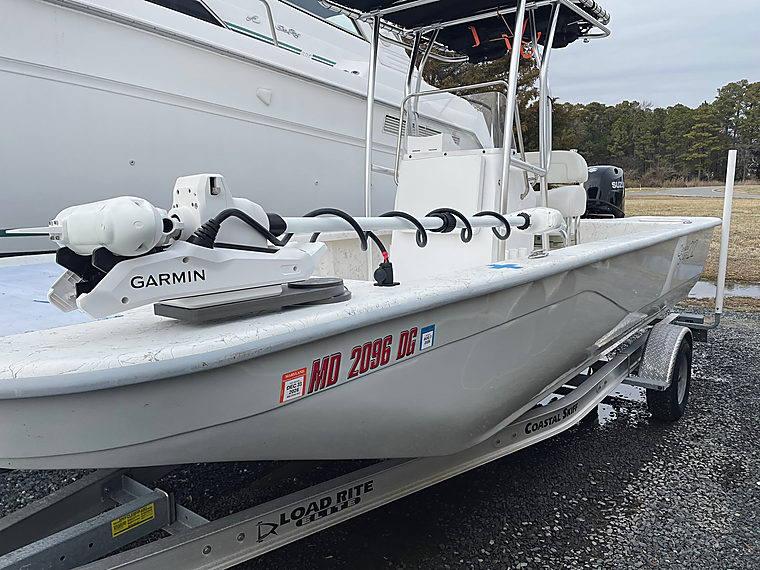 Trolling Motors: a job by Evolution Marine Electronics