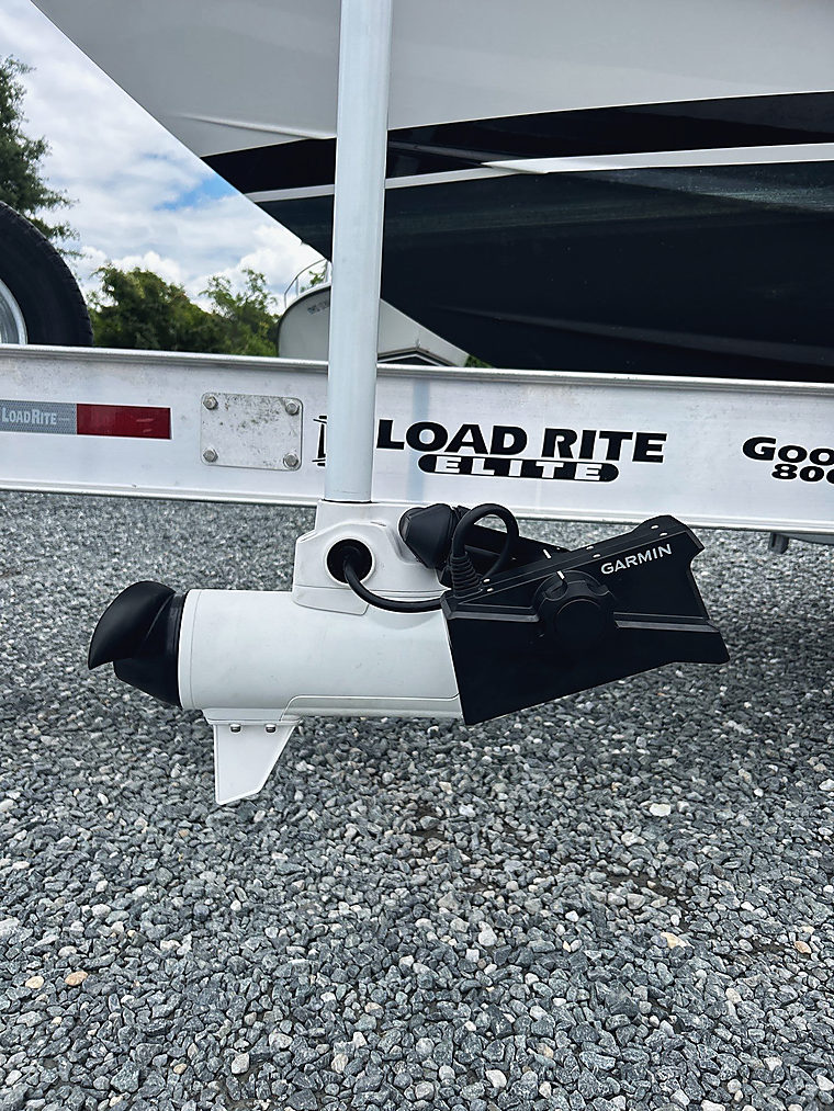 Trolling Motors: a job by Evolution Marine Electronics
